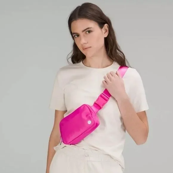 Lululemon Sonic Pink Logo Everywhere Belt Bag Nwt - Picture 5 of 8